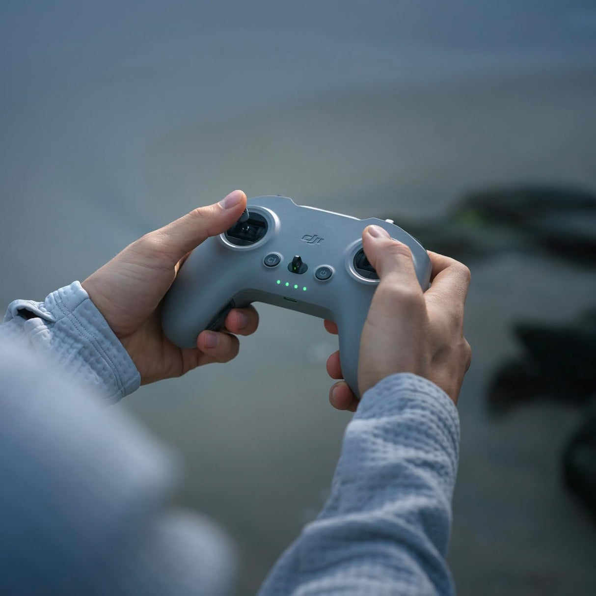 DJI FPV Remote Control 3, Compatibility: Avata 2, Neo, O3 , O4 , O4 Pro Air Unit.